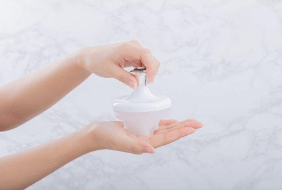 Benton Pore Clear Brush